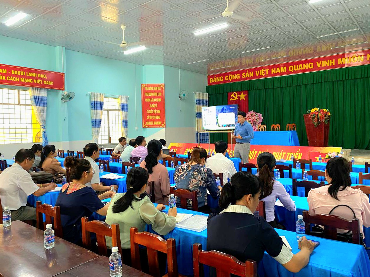 NOTE Việt Nam đồng hành cùng Xã Hưng Nhượng xây dựng Thư viện số